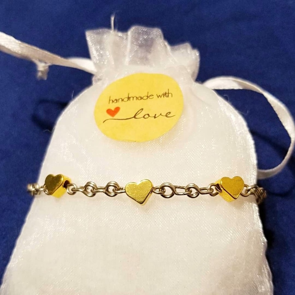 Gold Hearts Bracelet 💛💛💛